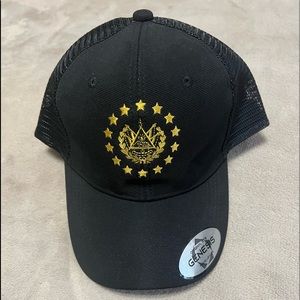 El salvador trucker hat unisex NEW
